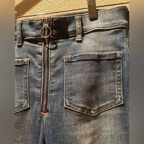 Express Women’s Skyscraper Stretchy Highrise Vintage Jeans Size 2L - Picture 7 of 14